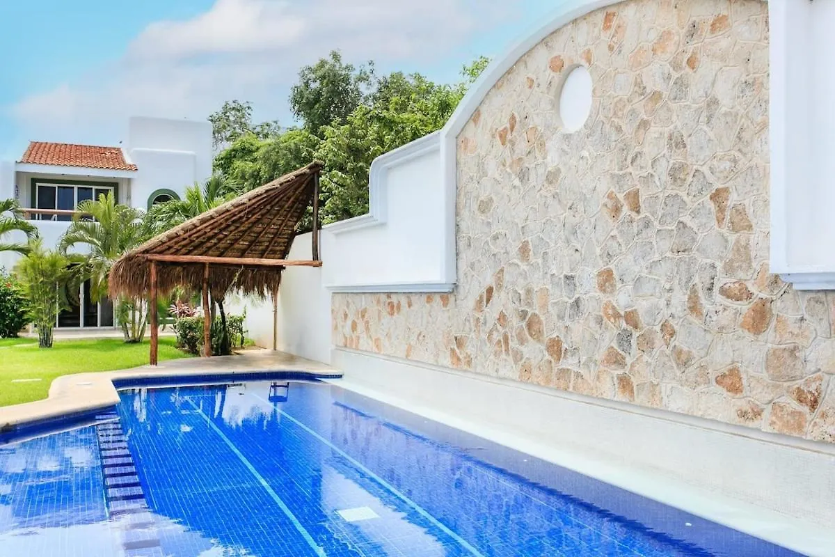 Perfect Villa With Pool Access And Close To The Beach Playa del Carmen 0*,  Mexiko
